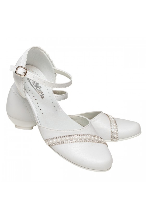 buty-komunijne-dla-dziewczynki-723wvc-1.jpg